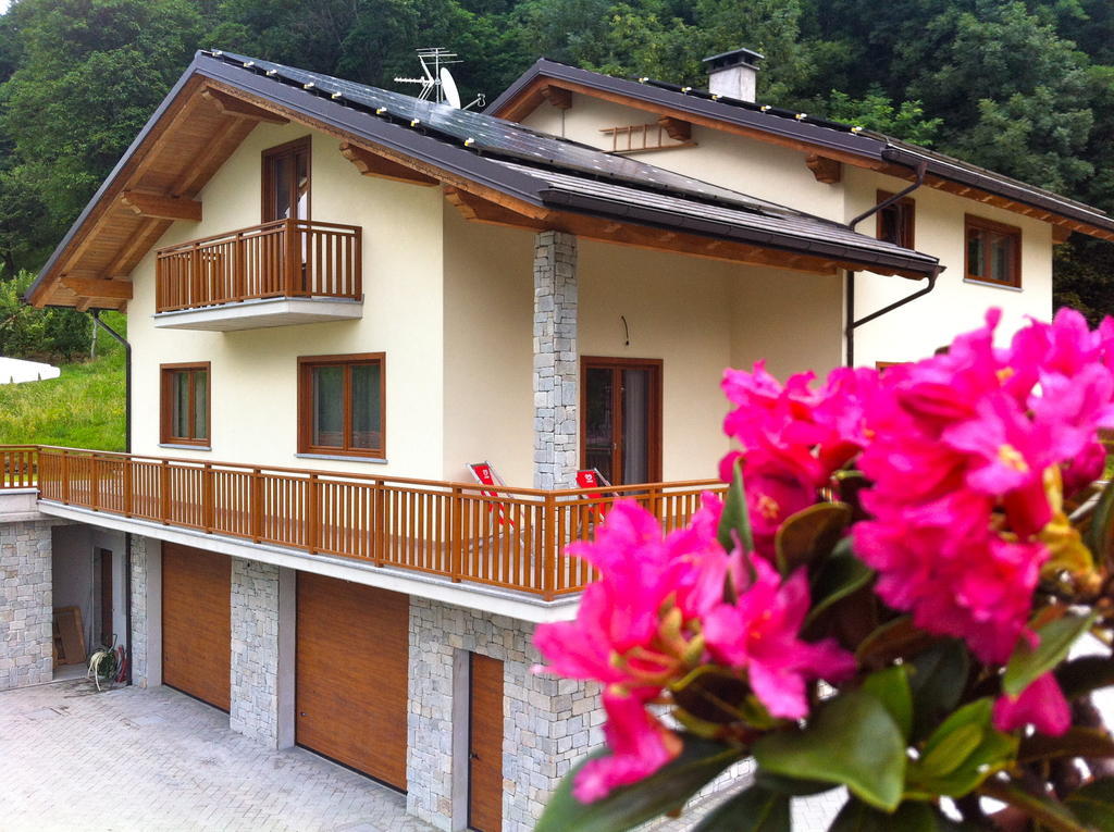 Mortirolo Bed & Breakfast Mazzo di Valtellina Ruang foto